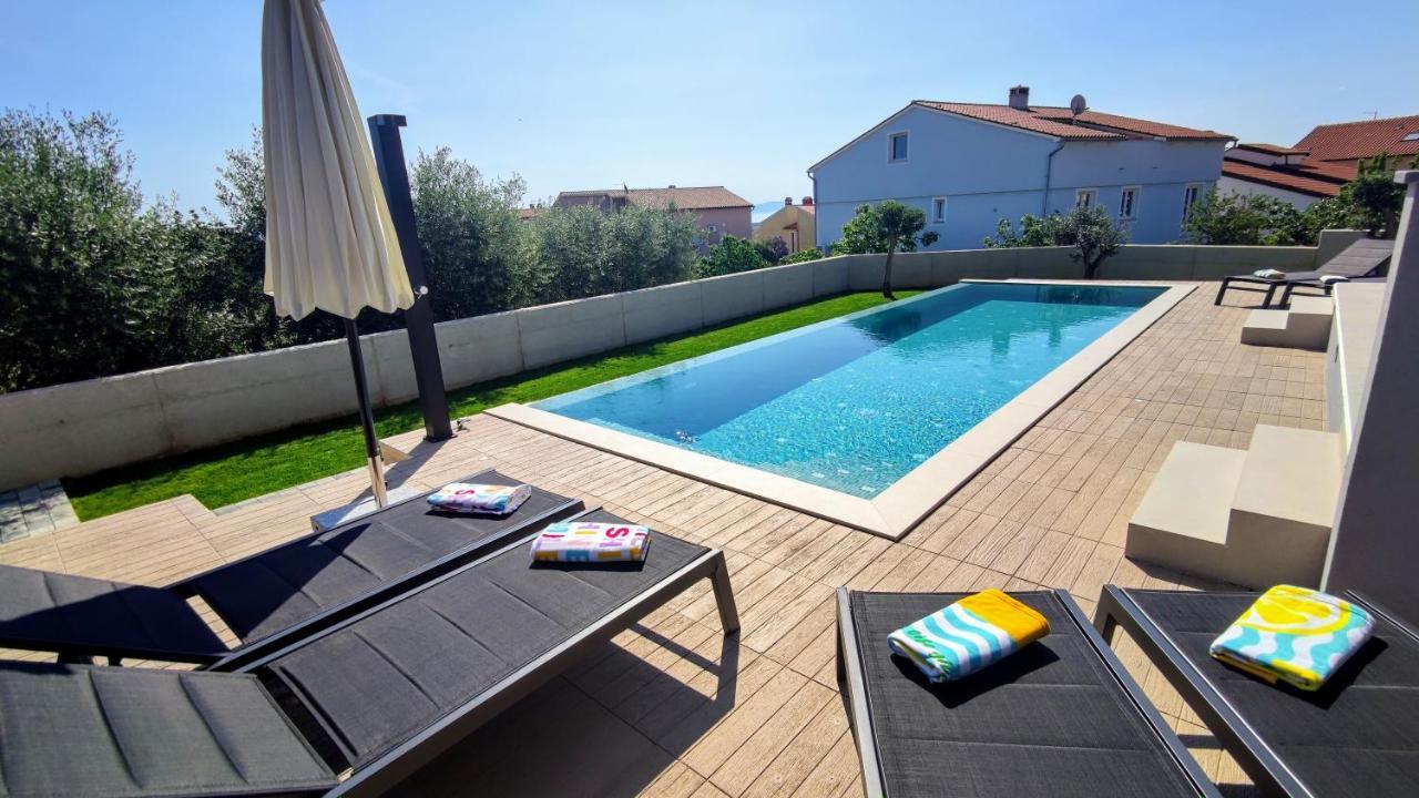 Villa Leola Ližnjan エクステリア 写真